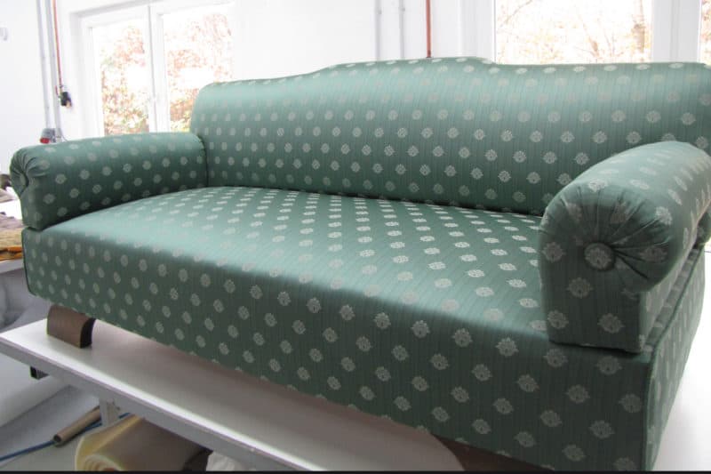 Couch Neu Beziehen Lassen In Der Nähe Klassische Couch neu beziehen - Waskey Sattlerei und Polsterei