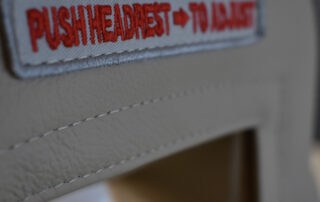 Flugzeugsitze_crew_seats_neupolstern_neu_beziehen_